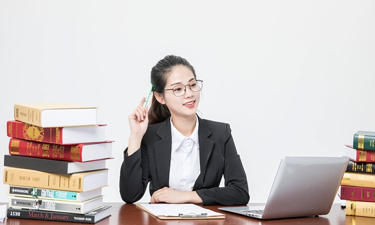 北京艺术品鉴定估价师培训