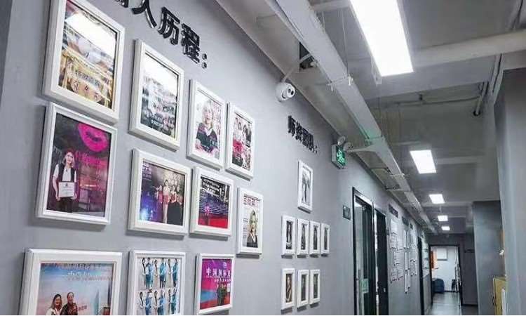 上海董冬秀彩妆造型