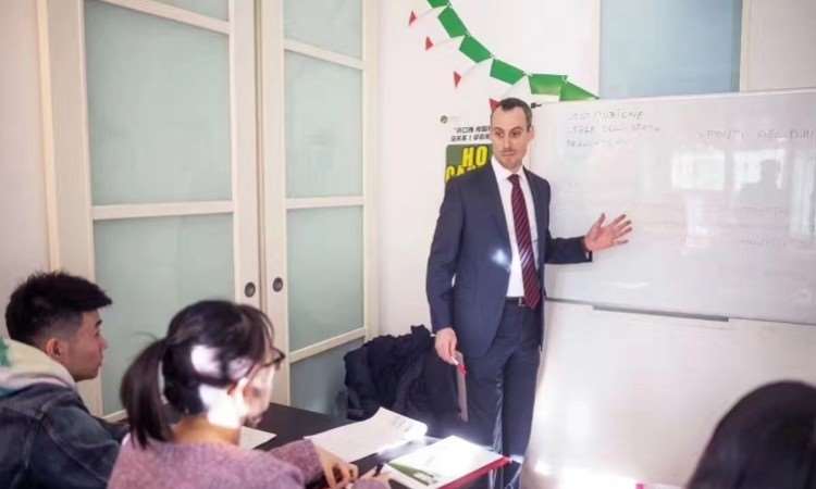 河南意语桥意大利留学