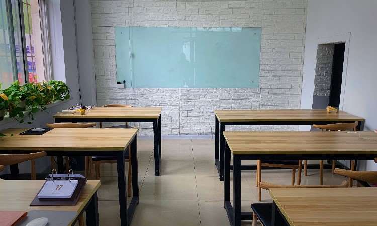 沈阳耀学教育（辽大/奥体校区）