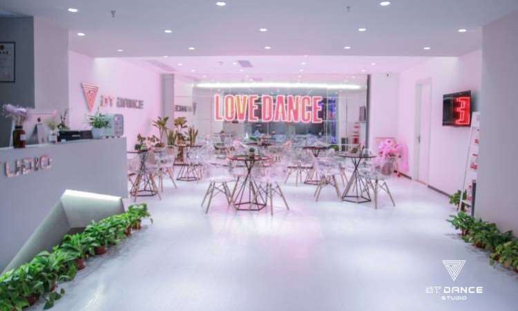 广州DT舞蹈培训