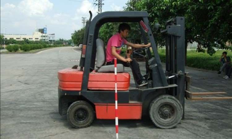 佛山凤翔职业培训