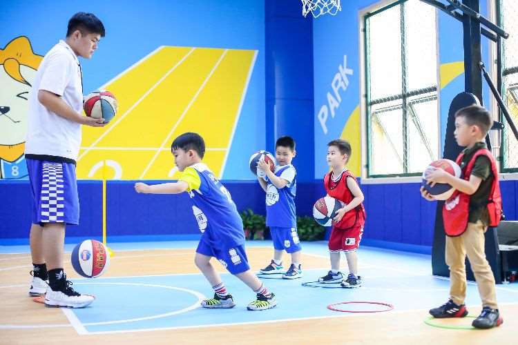 南京团队户外拓展培训