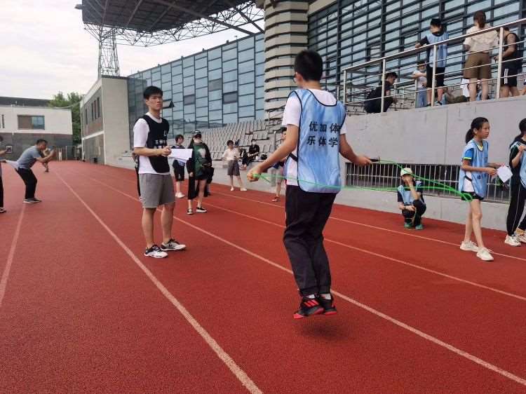 苏州青少年体能教练培训