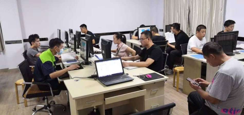 青岛冲压模具设计培训学校