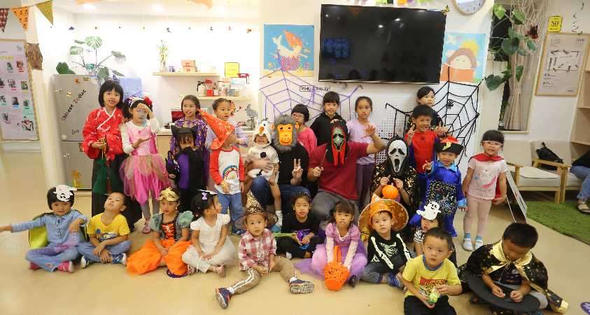 南宁艾途·外教语言艺术课