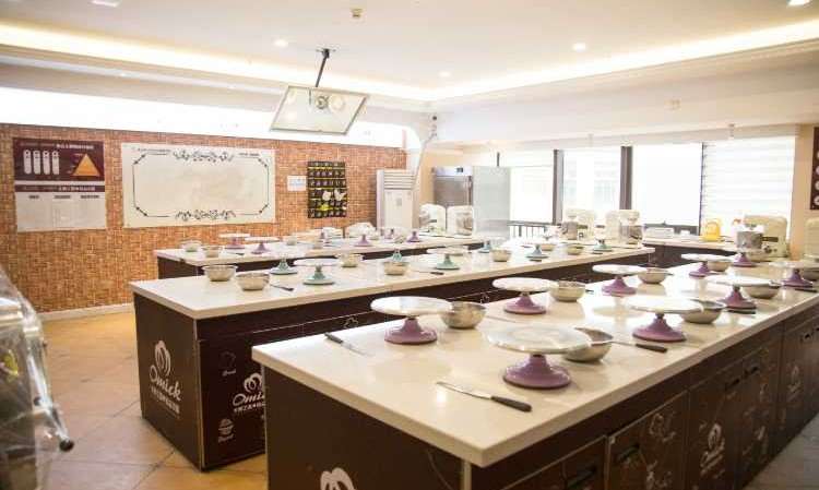 重庆欧米奇西点西餐学校