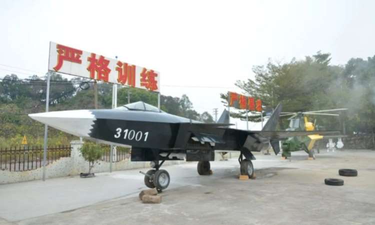 佛山育将军事夏令营