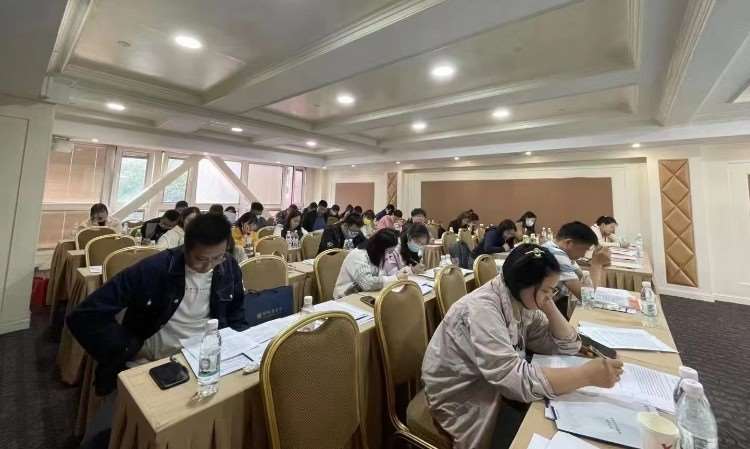 四川谦学教育咨询有限公司