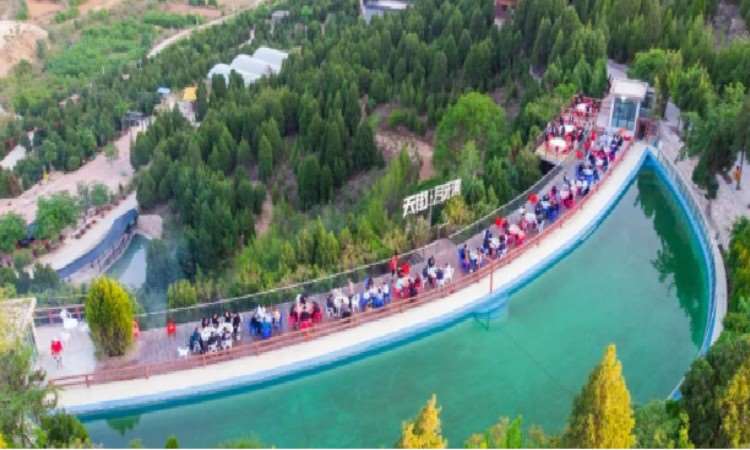 山东新概念拓展团建