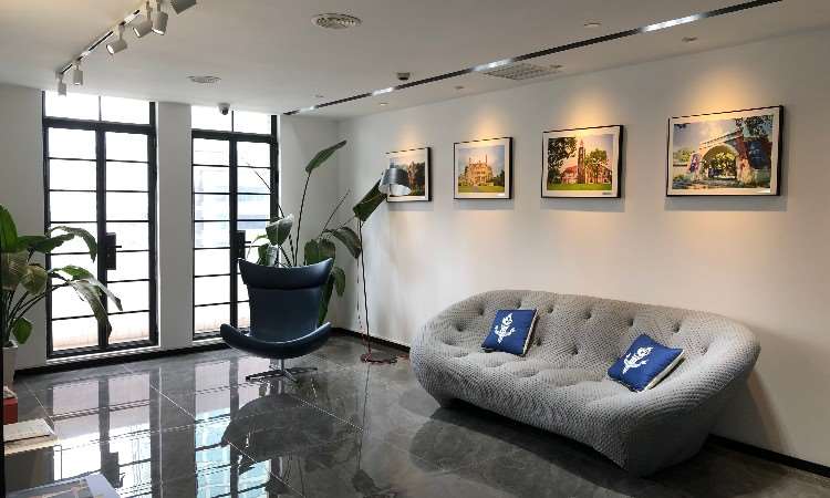 美中国际（上海）