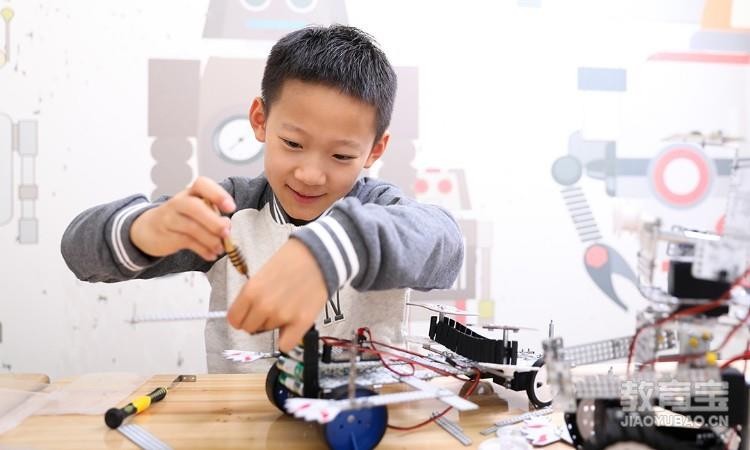 瓦力工厂少儿编程亚运村校区