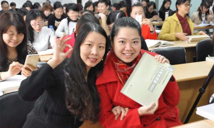 成都二级心理咨询师培训价格