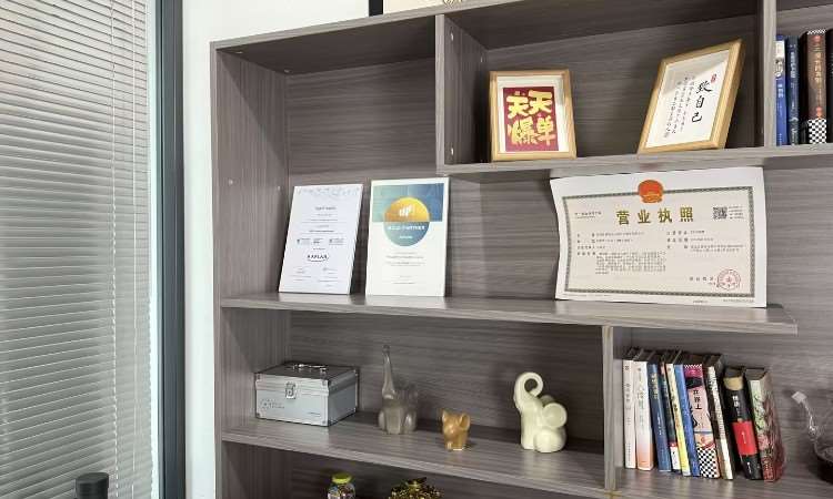 哈尔滨枫海留学