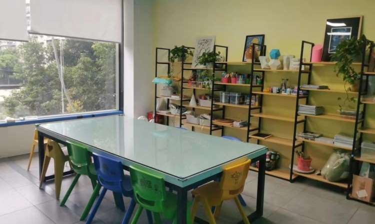 成都大墨蒲公英少儿美术