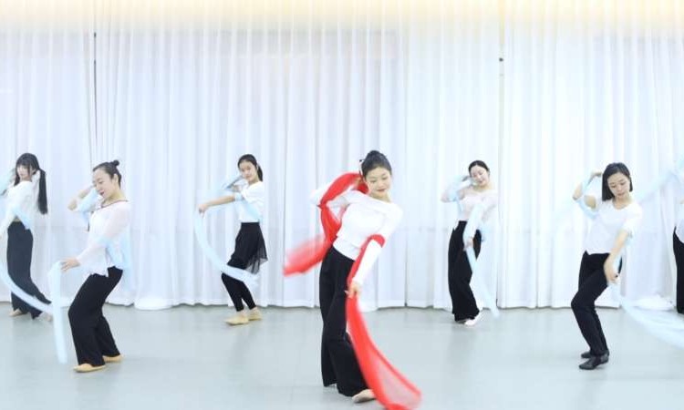 沈阳专业民族舞蹈学习