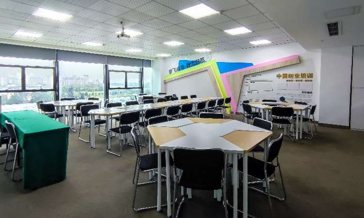 四川华羽同创教育